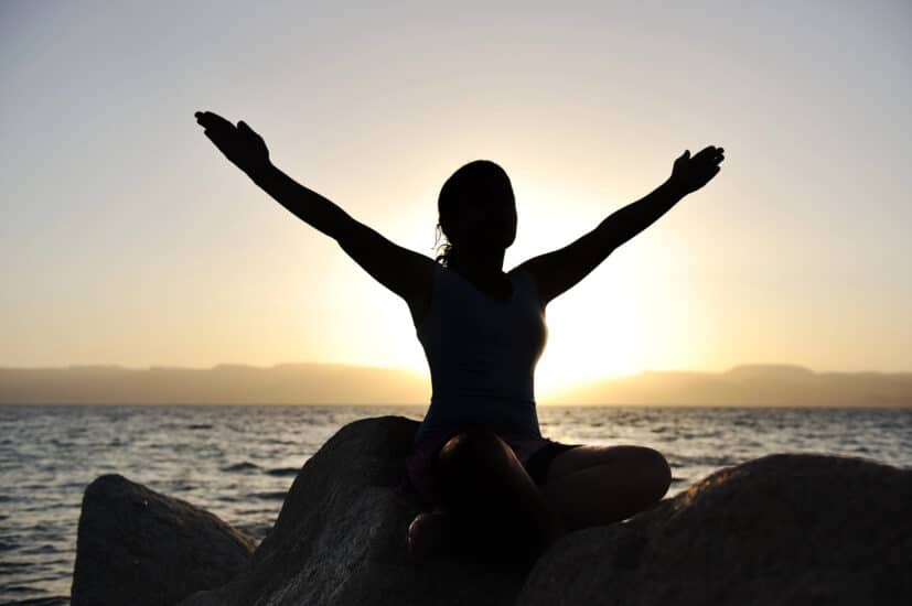 8 Simple Ways Introverts Find Happiness and Joy